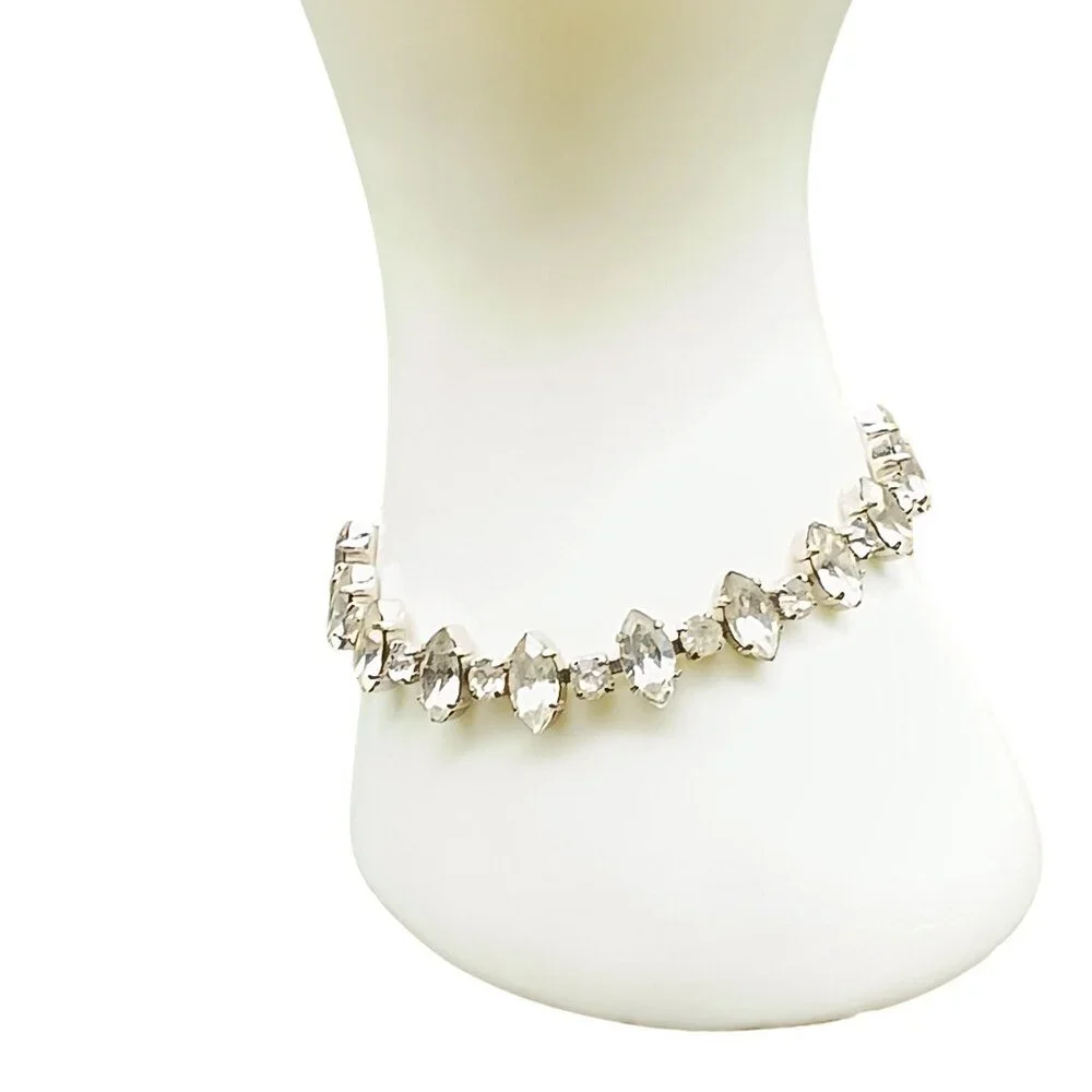 Elegant Glamorous Vintage Silver Tone Rhinestone Bracelet 6.75